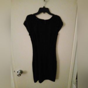Black juniors cocktail dress, lace on sleeves, size 5, IZ Byer brand